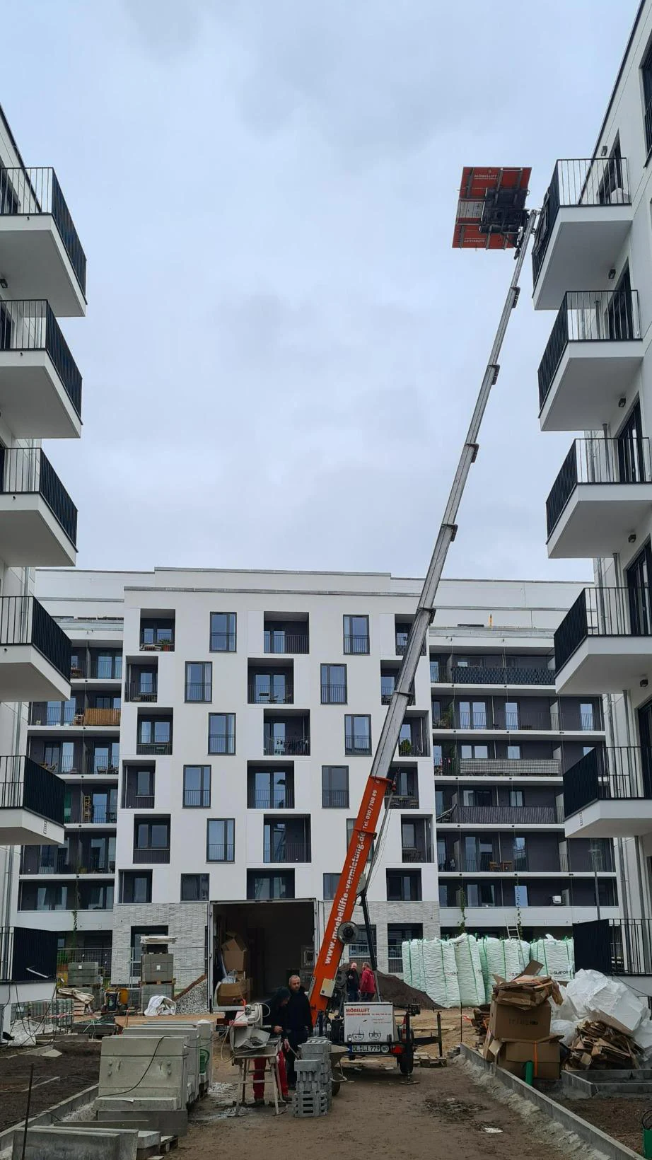 Möbellift im Einsatz